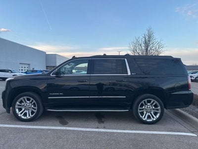2019 GMC Yukon XL SLT