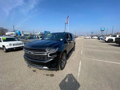 2023 Chevrolet Suburban LT
