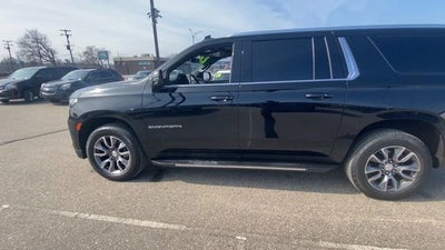 2023 Chevrolet Suburban LT