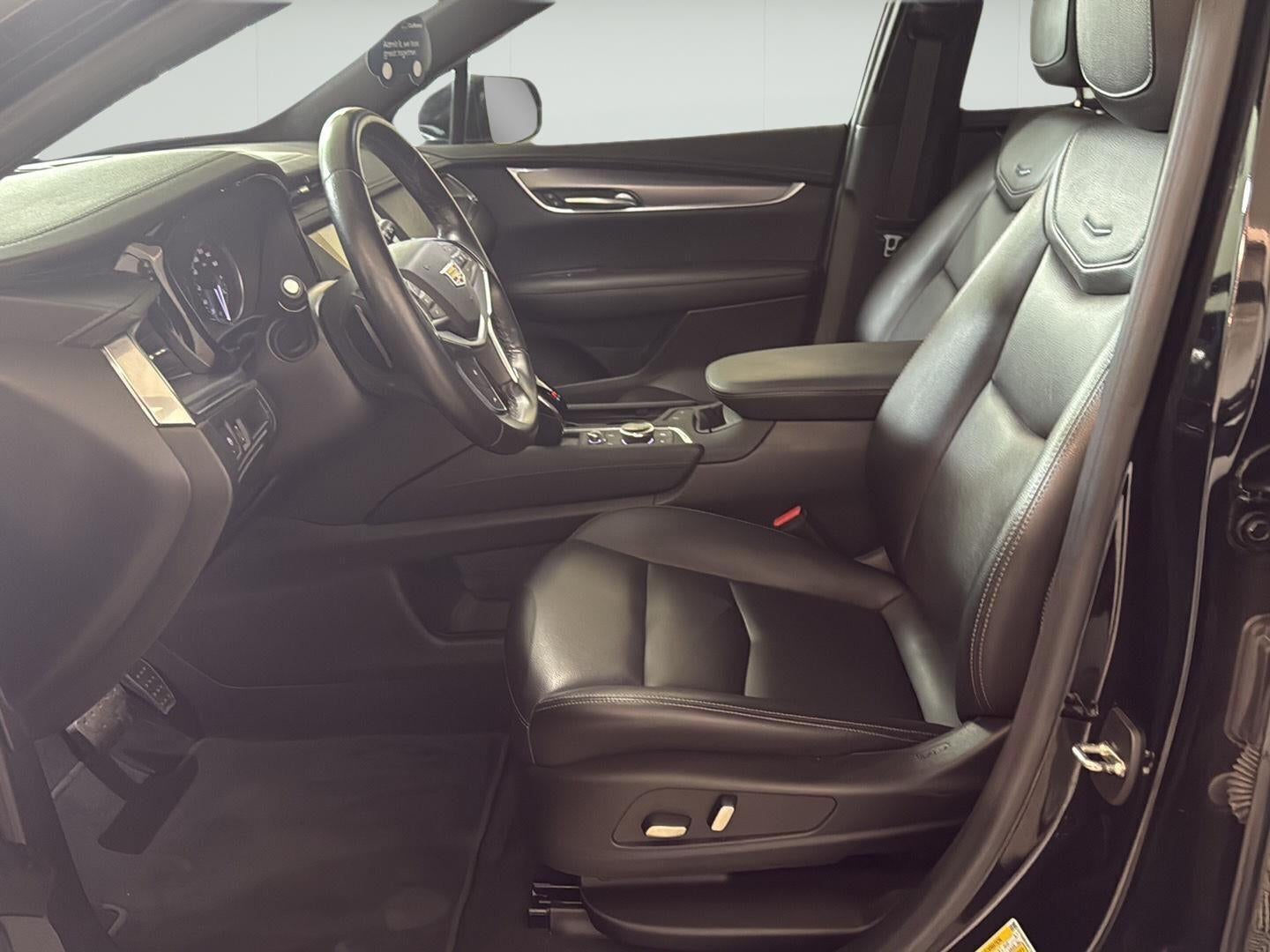 2023 Cadillac XT5 AWD Luxury