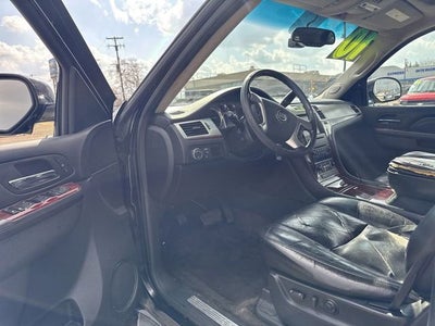 2010 Cadillac Escalade Luxury