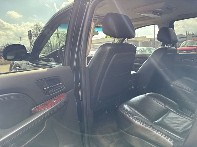 2010 Cadillac Escalade Luxury