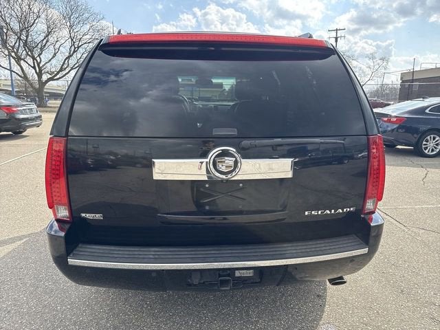 2010 Cadillac Escalade Luxury
