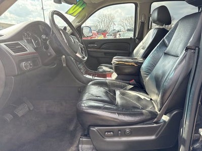 2010 Cadillac Escalade Luxury