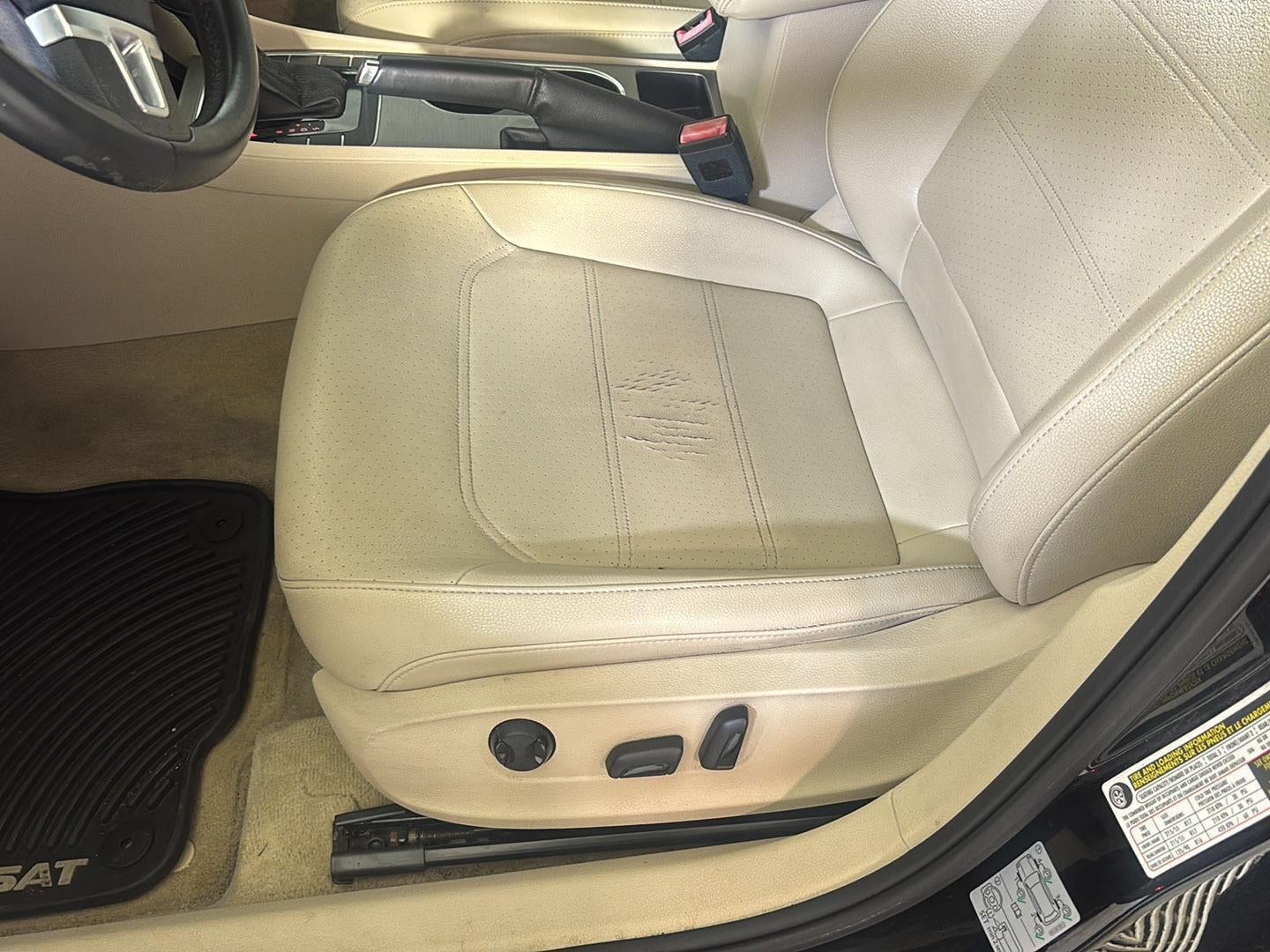 2014 Volkswagen Passat 2.5L SE