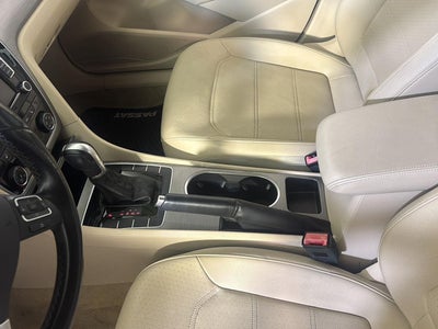 2014 Volkswagen Passat 2.5L SE