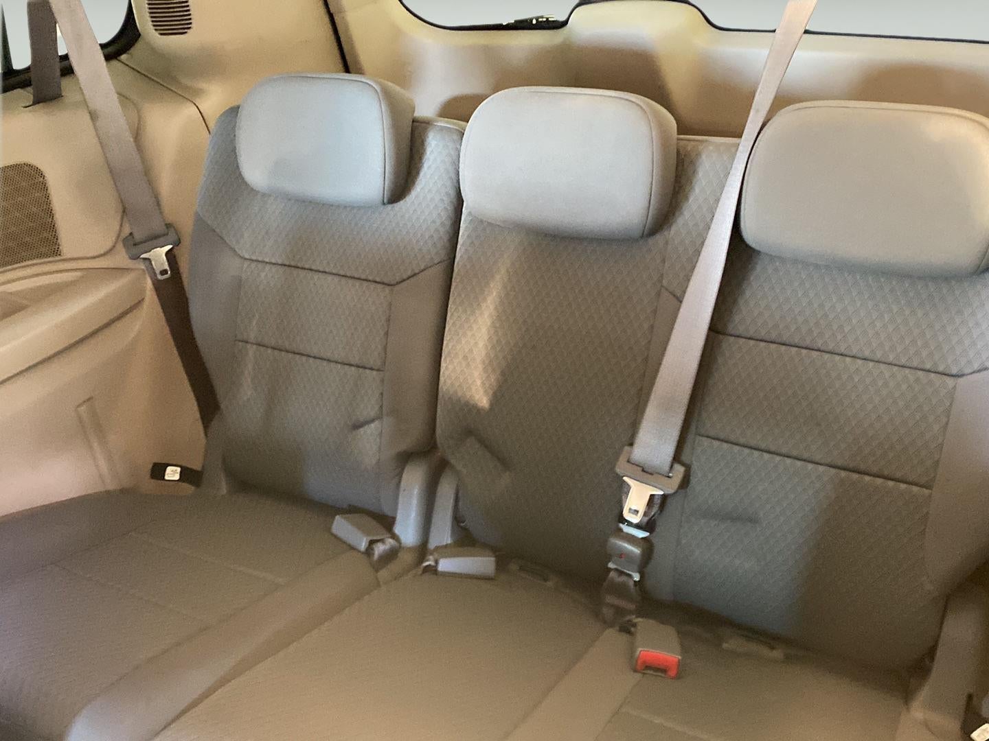 2010 Chrysler Town & Country Touring