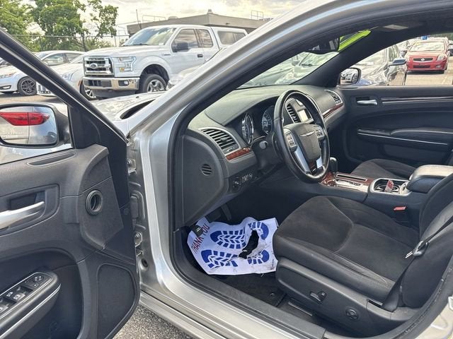 2012 Chrysler 300 Base