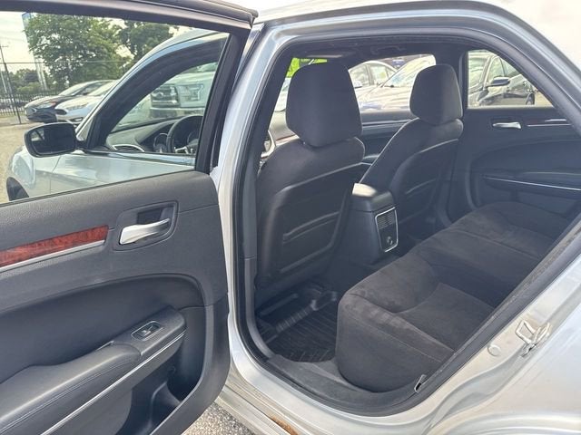 2012 Chrysler 300 Base