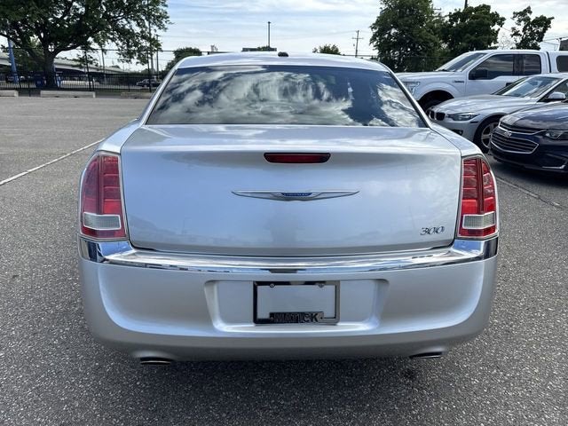 2012 Chrysler 300 Base