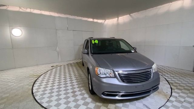 2014 Chrysler Town & Country Touring