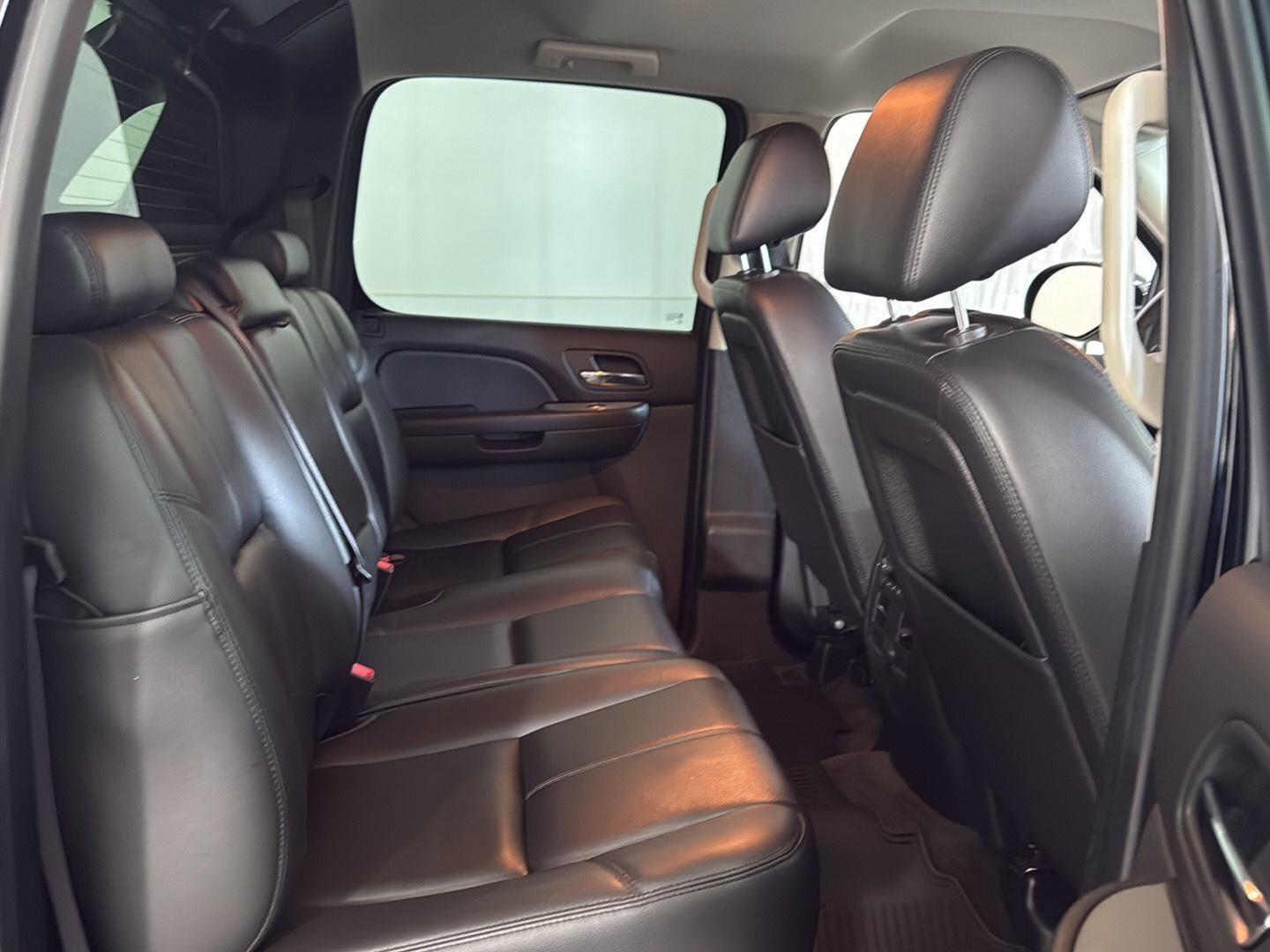 2013 Chevrolet Avalanche LT