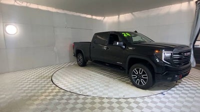 2024 GMC Sierra 1500 AT4