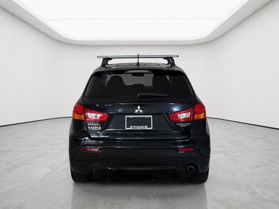 2011 Mitsubishi Outlander Sport SE