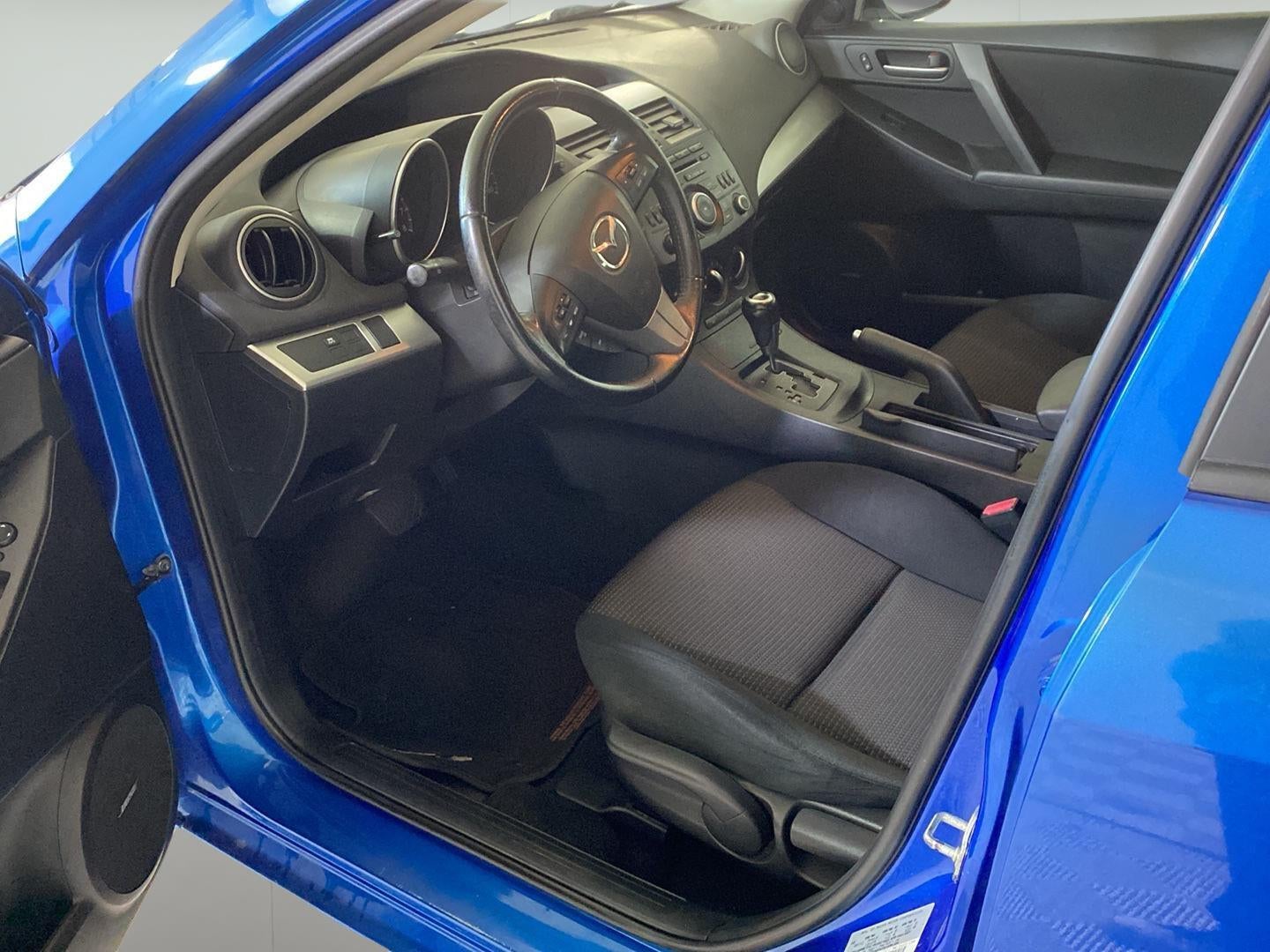 2012 Mazda Mazda3 Hatchback i Touring