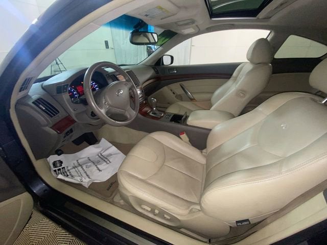 2009 INFINITI G37 Coupe x