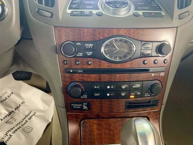 2009 INFINITI G37 Coupe x