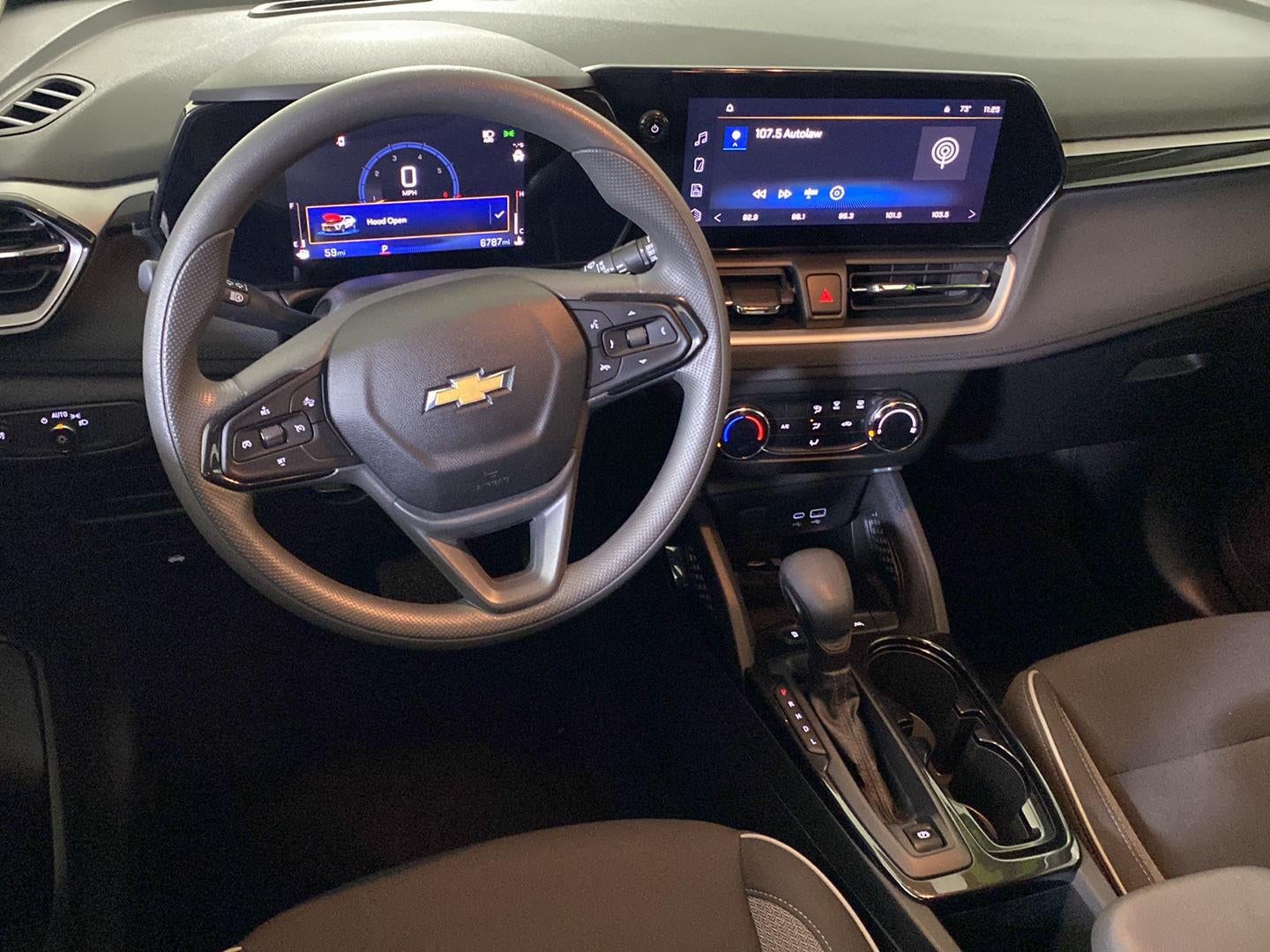 2025 Chevrolet Trailblazer LS