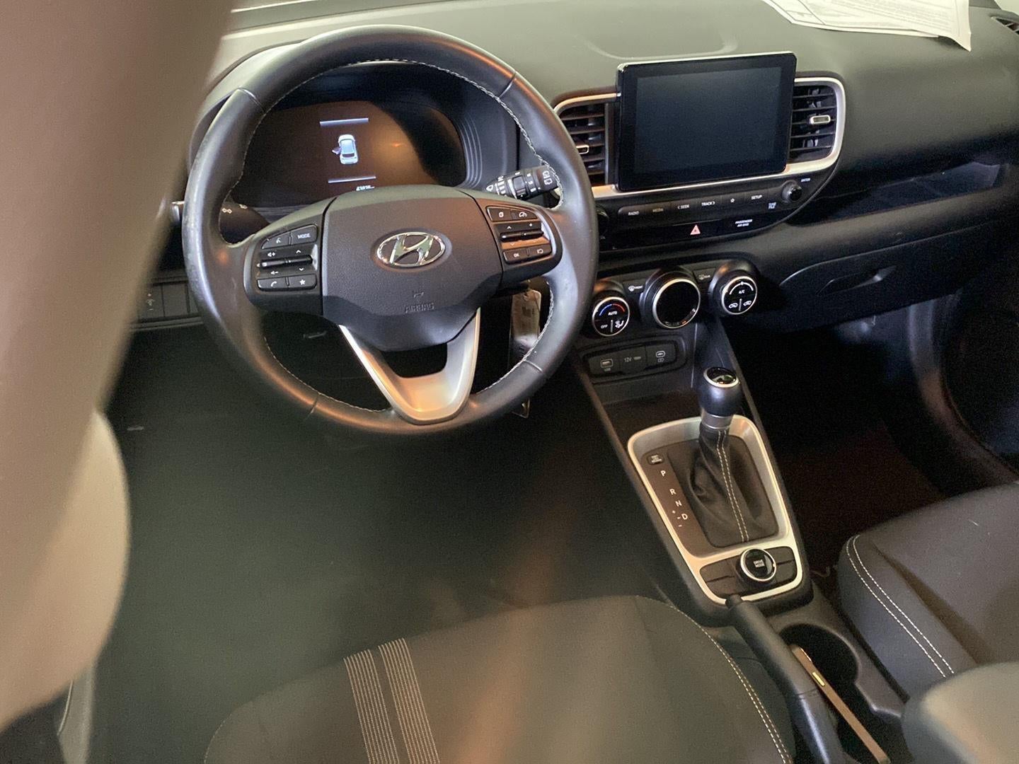2023 Hyundai Venue SEL