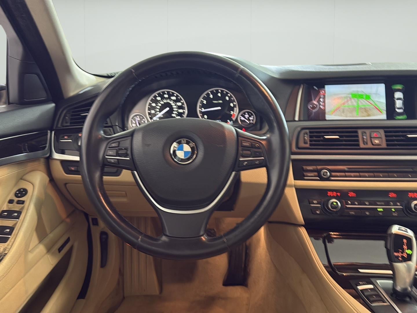 2015 BMW 5 Series 528i xDrive