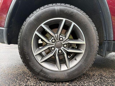 2020 Jeep Grand Cherokee Laredo