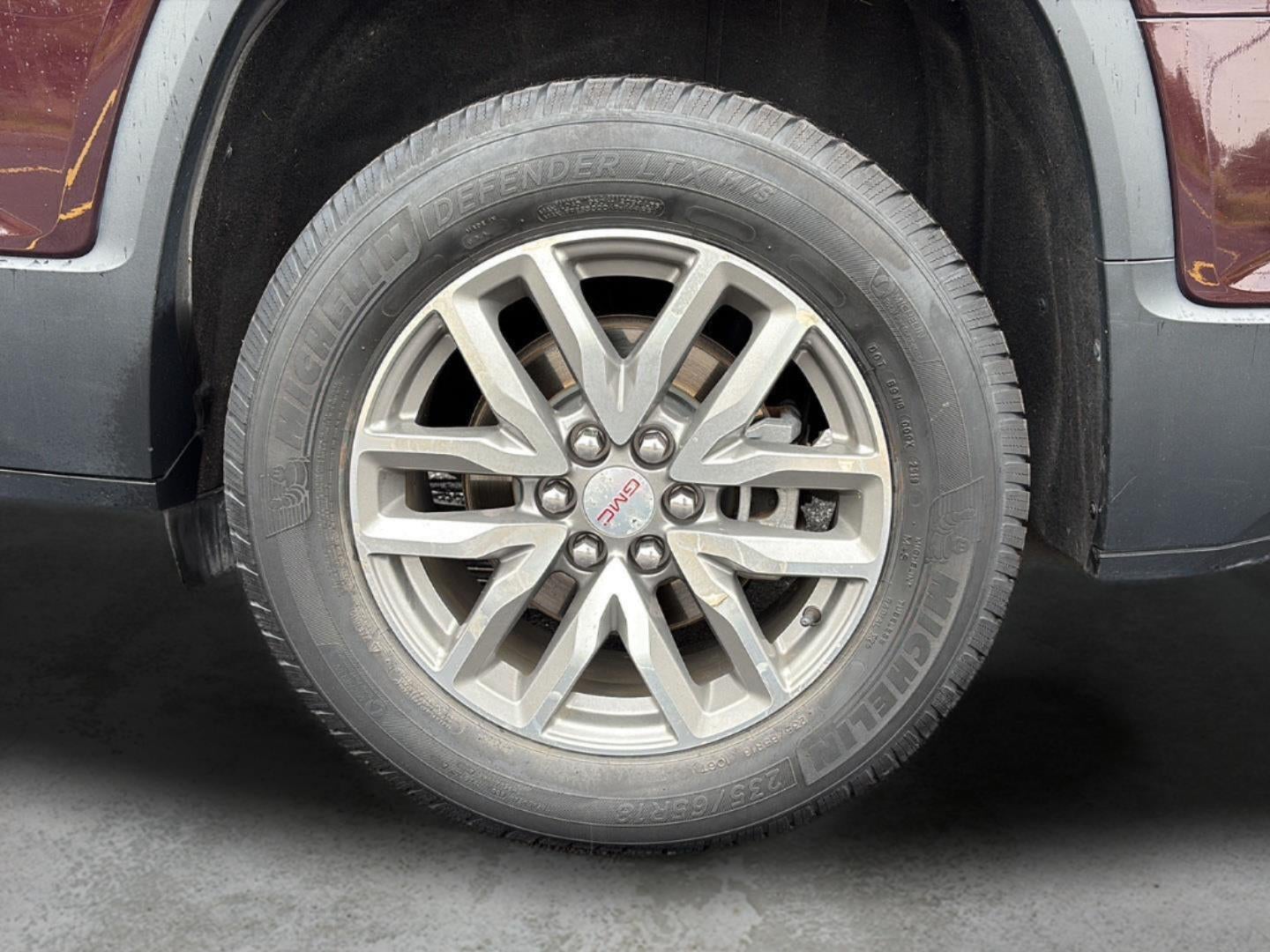 2017 GMC Acadia SLE