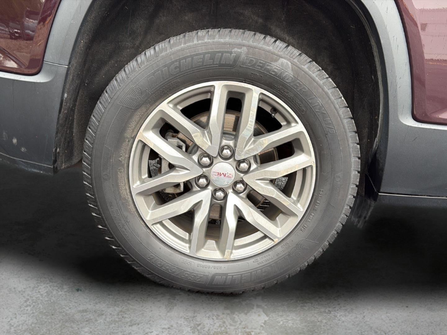 2017 GMC Acadia SLE