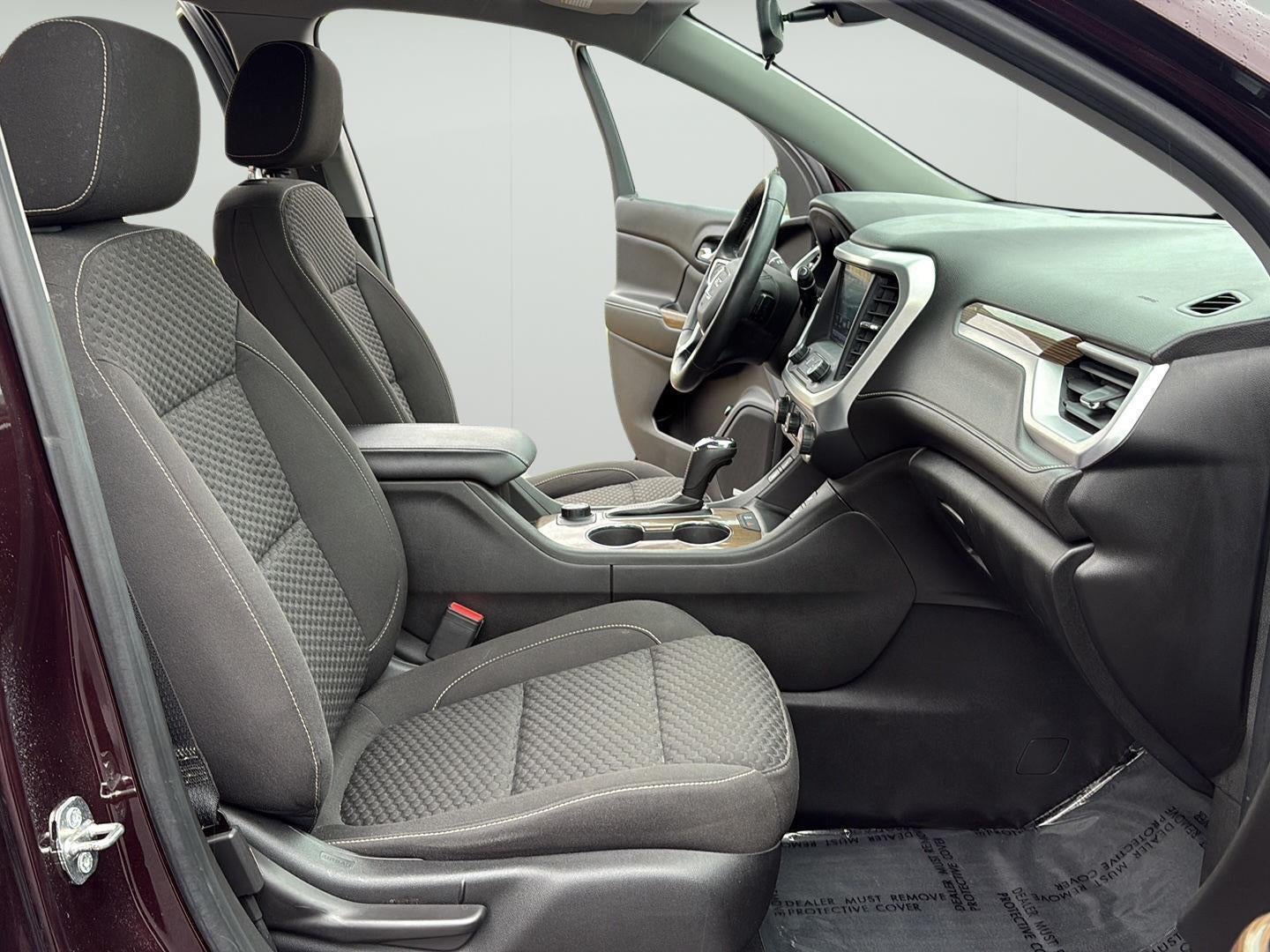 2017 GMC Acadia SLE