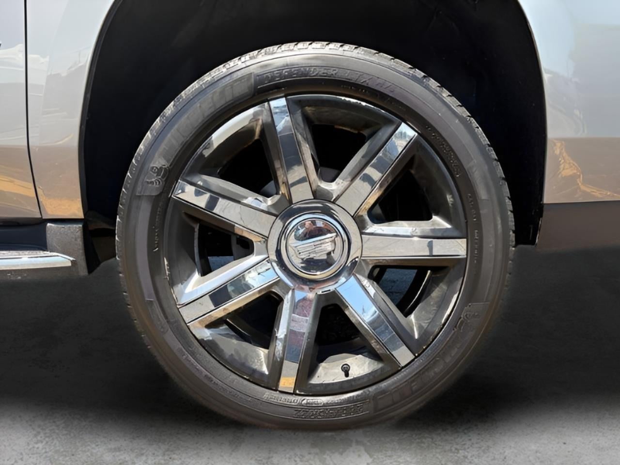 2017 Cadillac Escalade ESV Luxury