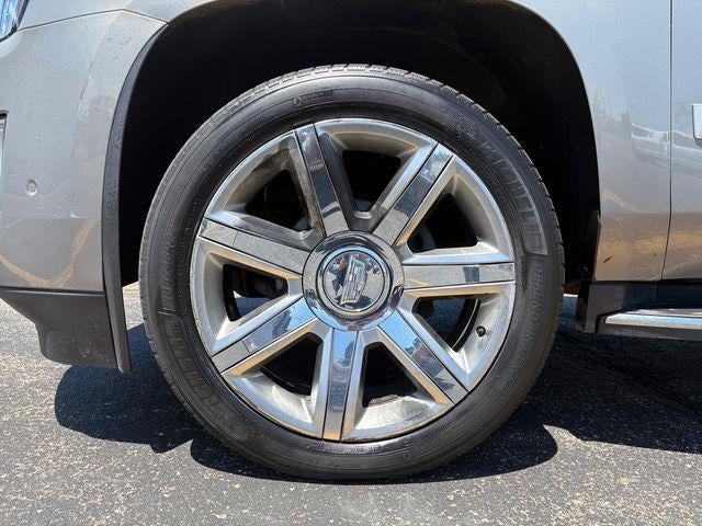 2017 Cadillac Escalade ESV Luxury