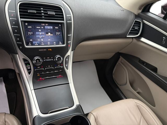 2020 Lincoln Nautilus Standard