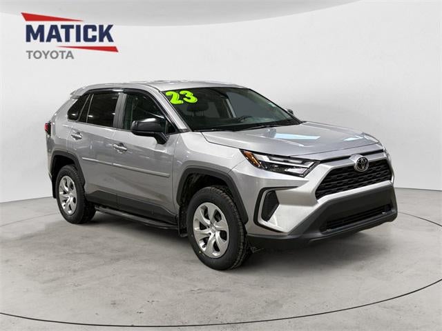 2023 Toyota RAV4 LE