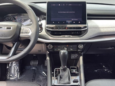 2023 Jeep Compass Latitude Lux