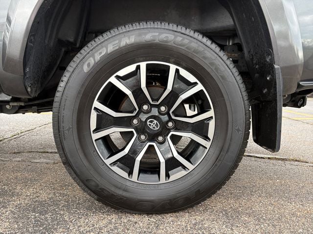 2023 Toyota Tacoma TRD Sport V6