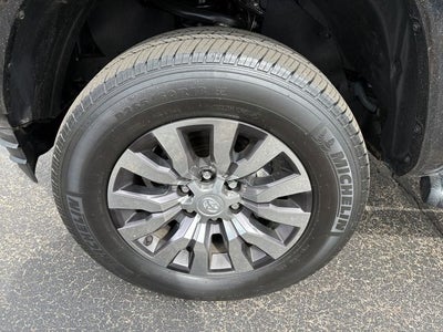 2023 Toyota Tacoma Limited V6