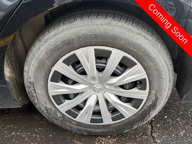 2019 Toyota Camry Hybrid LE