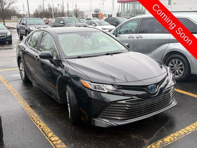 2019 Toyota Camry Hybrid LE