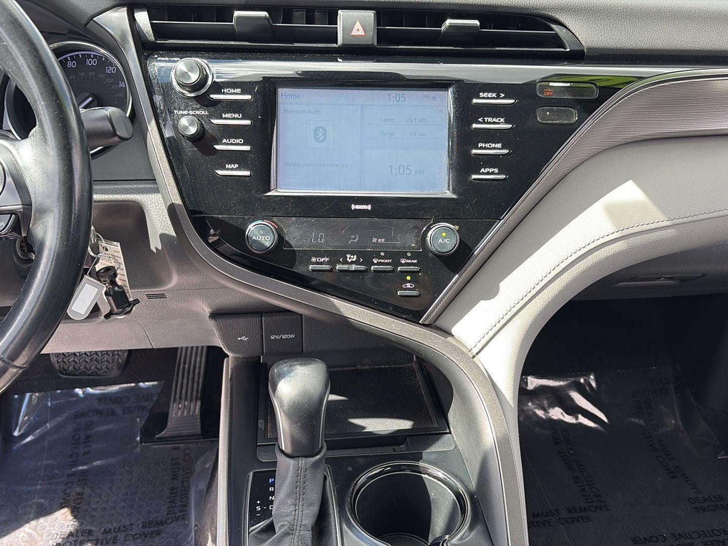 2020 Toyota Camry SE