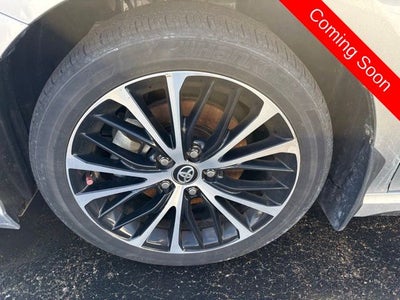 2020 Toyota Camry SE