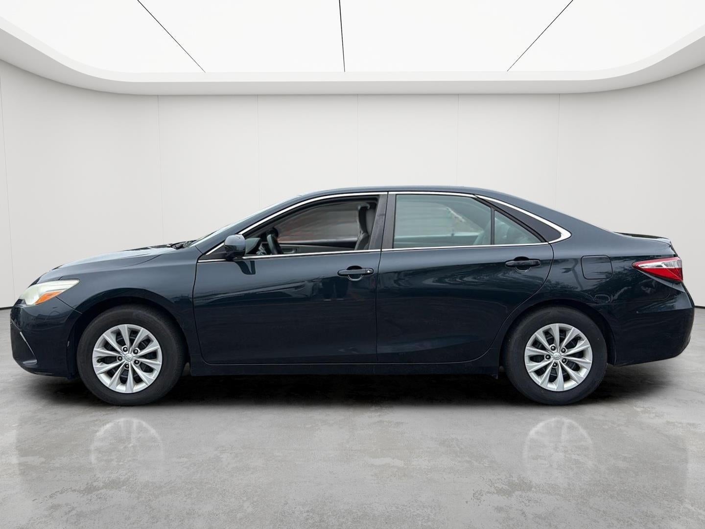 2015 Toyota Camry XSE