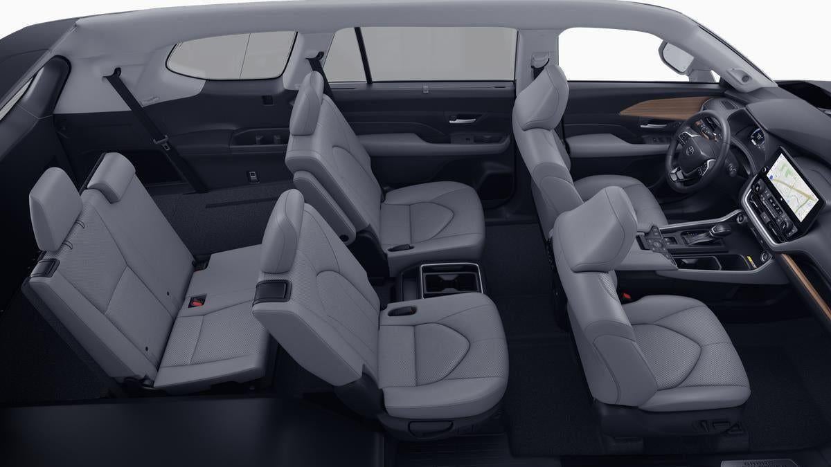 2026 Toyota Grand Highlander LE