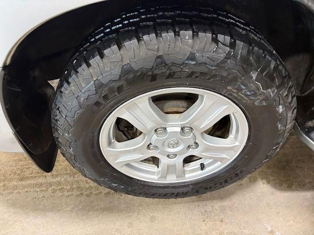 2008 Toyota Sequoia SR5 5.7L