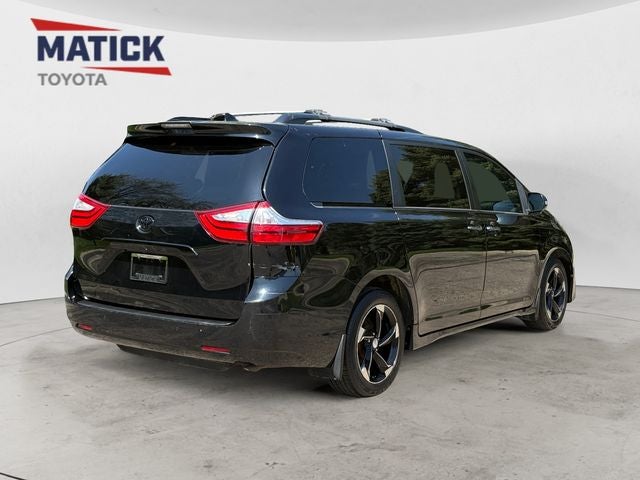 2018 Toyota Sienna Limited Premium 7 Passenger