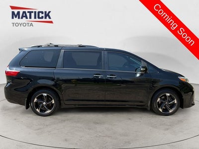 2018 Toyota Sienna Limited Premium 7 Passenger