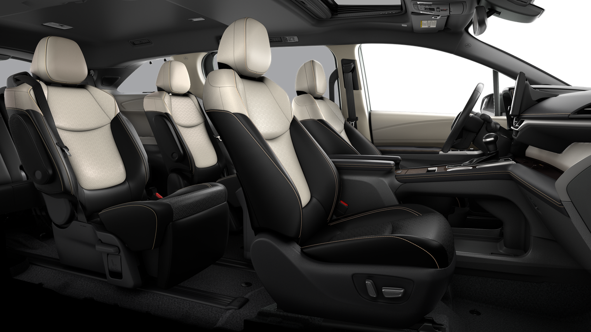 2026 Toyota Sienna Platinum 7 Passenger