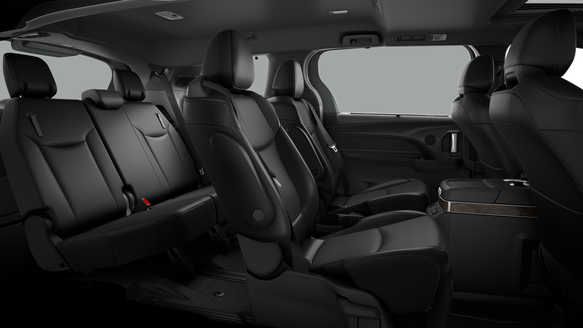2026 Toyota Sienna Platinum 7 Passenger