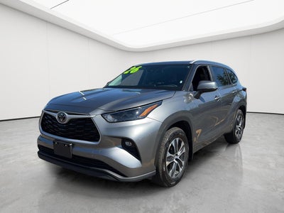 2026 Toyota Highlander XLE