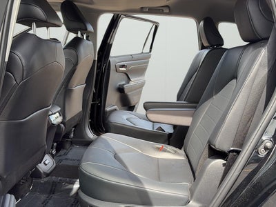 2026 Toyota Highlander XLE