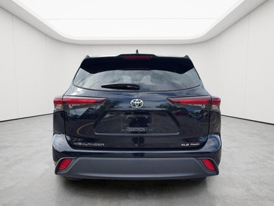 2026 Toyota Highlander XLE