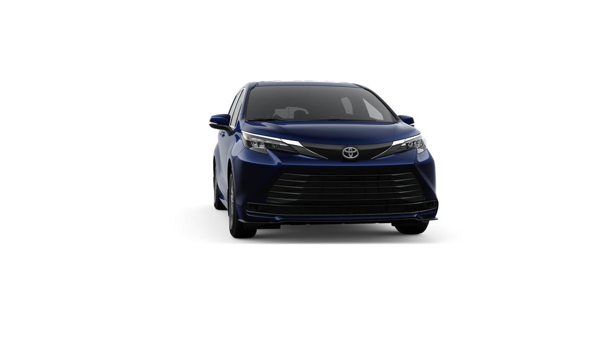 2026 Toyota Sienna LE 8-Passenger